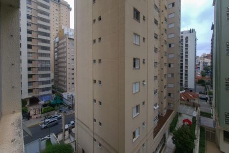 Apartamento à venda com 140m², 3 quartos e 2 vagas Apartamento à venda com 140m², 3 quartos e 2 vagasVista