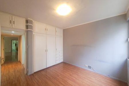 Apartamento à venda com 140m², 3 quartos e 2 vagas Apartamento à venda com 140m², 3 quartos e 2 vagasQuarto 2