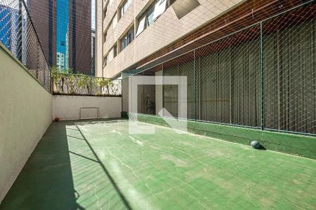 Apartamento à venda com 140m², 3 quartos e 2 vagas Apartamento à venda com 140m², 3 quartos e 2 vagasÁrea comum - Quadra