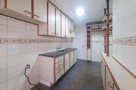 Apartamento à venda com 140m², 3 quartos e 2 vagas Apartamento à venda com 140m², 3 quartos e 2 vagasCozinha