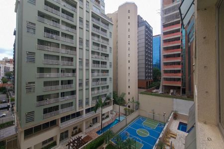 Apartamento à venda com 140m², 3 quartos e 2 vagas Apartamento à venda com 140m², 3 quartos e 2 vagasVista