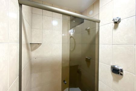 Apartamento à venda com 84m², 3 quartos e sem vaga Apartamento à venda com 84m², 3 quartos e sem vagaBanheiro