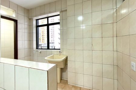 Apartamento à venda com 84m², 3 quartos e sem vaga Apartamento à venda com 84m², 3 quartos e sem vagaÁrea de Serviço