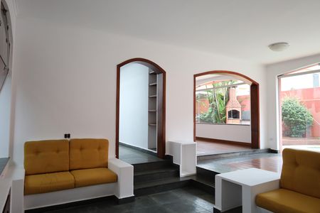 Casa para alugar com 4 quartos, 428m² em Interlagos, São Paulo