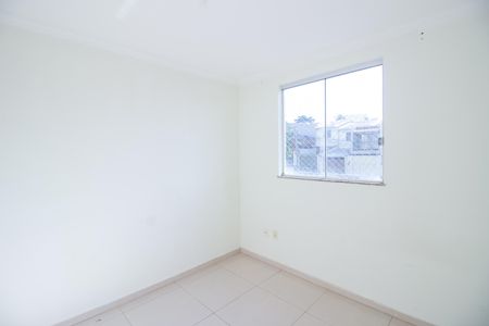 Quarto 2 de apartamento para alugar com 2 quartos, 42m² em Parque Xangri-lá, Contagem