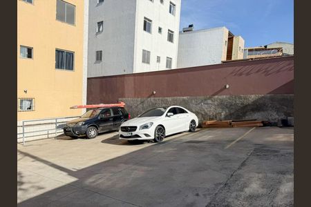 Apartamento para alugar com 42m², 2 quartos e 1 vaga Apartamento para alugar com 42m², 2 quartos e 1 vagaGaragem