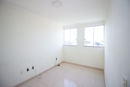 Sala de apartamento para alugar com 2 quartos, 42m² em Parque Xangri-lá, Contagem