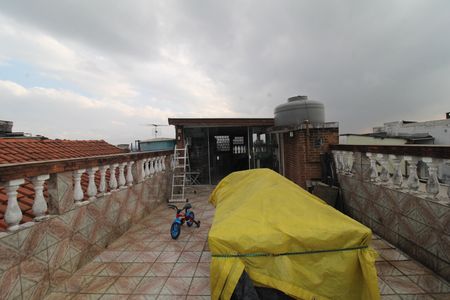 Casa à venda com 600m², 2 quartos e 2 vagasÁrea de Serviço