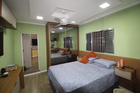 Casa à venda com 600m², 2 quartos e 2 vagasQuarto 1