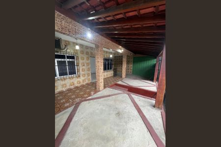 Casa para alugar com 180m², 2 quartos e 4 vagas Casa para alugar com 180m², 2 quartos e 4 vagasÁrea Externa