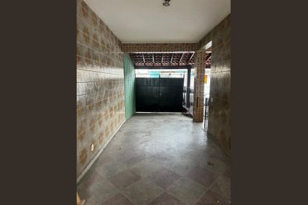 Garagem de casa para alugar com 2 quartos, 180m² em Parque Anchieta, Nilópolis