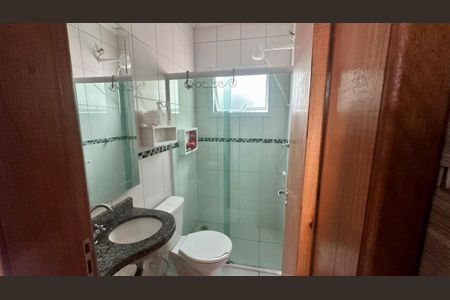 Apartamento à venda com 110m², 2 quartos e 1 vaga Apartamento à venda com 110m², 2 quartos e 1 vagaBanheiro