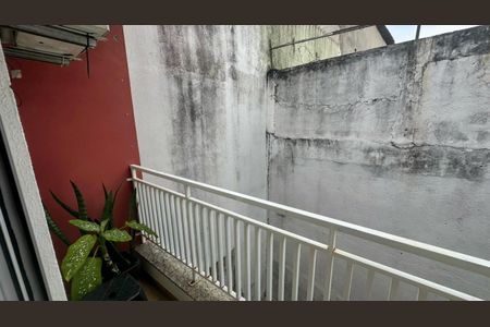 Apartamento à venda com 110m², 2 quartos e 1 vaga Apartamento à venda com 110m², 2 quartos e 1 vagaVaranda