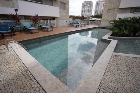 Apartamento à venda com 3 quartos, 57m² em Parque Amazonia, Goiânia