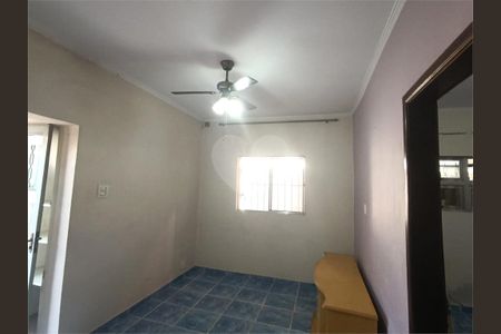 Casa à venda com 4 quartos, 302m² em Vila Celeste, São Paulo