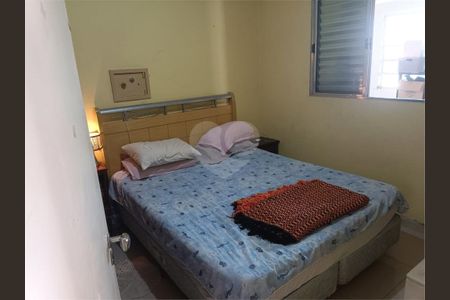 Casa à venda com 4 quartos, 302m² em Vila Celeste, São Paulo