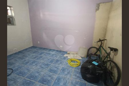 Casa à venda com 4 quartos, 302m² em Vila Celeste, São Paulo