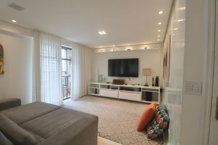 Apartamento para alugar com 360m², 5 quartos e 2 vagasSala