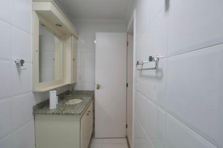 Apartamento para alugar com 360m², 5 quartos e 2 vagasBanheiro Suíte 4