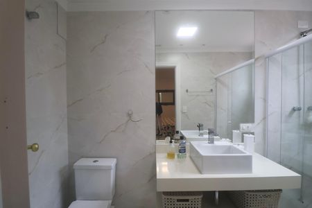 Apartamento para alugar com 360m², 5 quartos e 2 vagasBanheiro Suíte 2