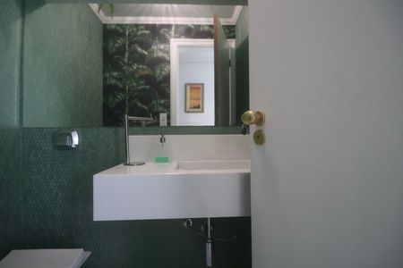 Apartamento para alugar com 360m², 5 quartos e 2 vagasLavabo