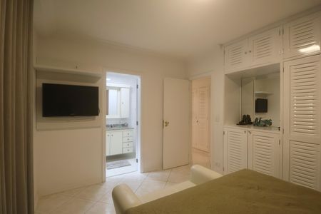 Apartamento para alugar com 360m², 5 quartos e 2 vagasSuíte