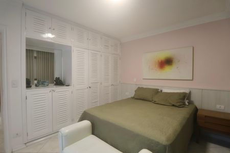 Apartamento para alugar com 360m², 5 quartos e 2 vagasSuíte