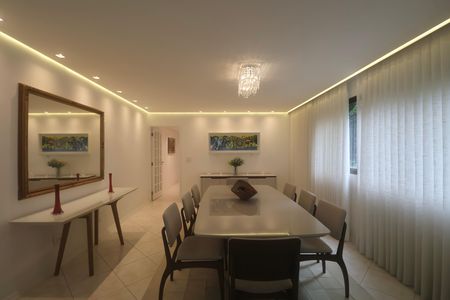 Apartamento para alugar com 360m², 5 quartos e 2 vagasSala