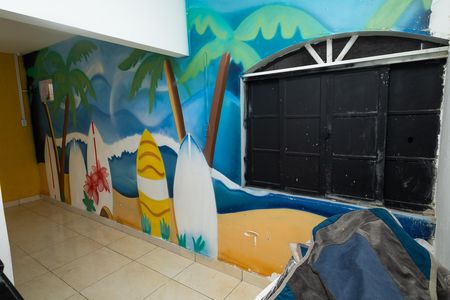 Espaço entre sala e cozinha de kitnet/studio para alugar com 1 quarto, 0m² em Nova Iguaçu , Rio de Janeiro