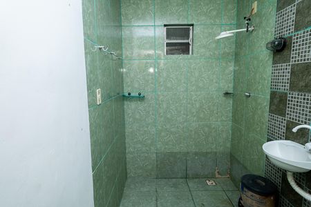 Banheiro de kitnet/studio para alugar com 1 quarto, 0m² em Nova Iguaçu , Rio de Janeiro