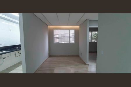 Apartamento à venda com 42m², 2 quartos e sem vaga Apartamento à venda com 42m², 2 quartos e sem vagaSala