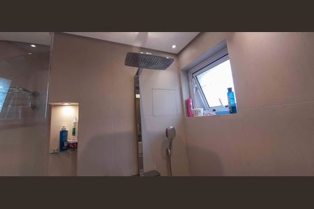 Apartamento à venda com 171m², 3 quartos e 3 vagas Apartamento à venda com 171m², 3 quartos e 3 vagasBanheiro da Suíte 1