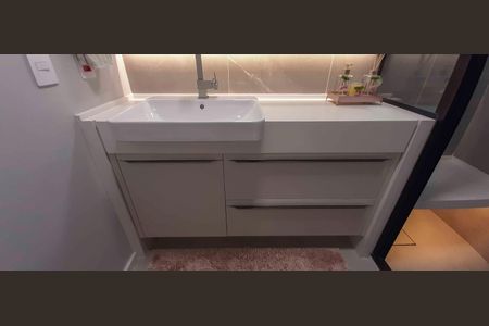 Apartamento à venda com 171m², 3 quartos e 3 vagas Apartamento à venda com 171m², 3 quartos e 3 vagasBanheiro da Suíte 3