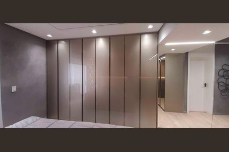 Apartamento à venda com 171m², 3 quartos e 3 vagas Apartamento à venda com 171m², 3 quartos e 3 vagasSuíte 1