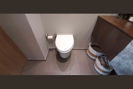 Apartamento à venda com 171m², 3 quartos e 3 vagas Apartamento à venda com 171m², 3 quartos e 3 vagasLavabo