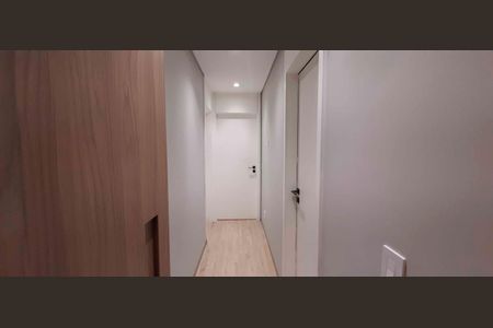 Apartamento à venda com 171m², 3 quartos e 3 vagas Apartamento à venda com 171m², 3 quartos e 3 vagasCorredor
