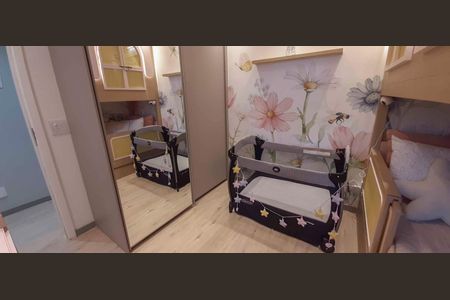 Apartamento à venda com 171m², 3 quartos e 3 vagas Apartamento à venda com 171m², 3 quartos e 3 vagasSuíte 2