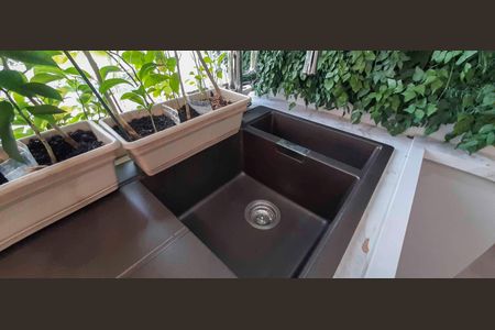 Apartamento à venda com 171m², 3 quartos e 3 vagas Apartamento à venda com 171m², 3 quartos e 3 vagasVaranda Gourmet