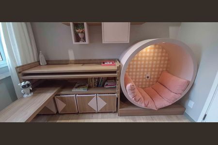 Apartamento à venda com 171m², 3 quartos e 3 vagas Apartamento à venda com 171m², 3 quartos e 3 vagasSuíte 3