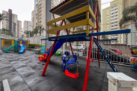 Apartamento à venda com 49m², 2 quartos e 1 vaga Apartamento à venda com 49m², 2 quartos e 1 vagaPlayground