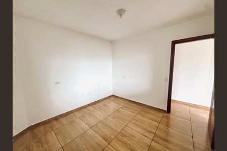 Casa para alugar com 100m², 3 quartos e 2 vagas Casa para alugar com 100m², 3 quartos e 2 vagasQuarto 2