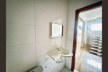 Casa para alugar com 100m², 3 quartos e 2 vagas Casa para alugar com 100m², 3 quartos e 2 vagasBanheiro 1