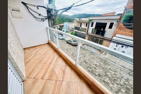 Casa para alugar com 100m², 3 quartos e 2 vagas Casa para alugar com 100m², 3 quartos e 2 vagasSacada do quarto 1