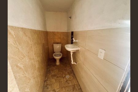 Casa para alugar com 100m², 3 quartos e 2 vagas Casa para alugar com 100m², 3 quartos e 2 vagasLavabo