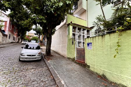 Apartamento para alugar com 60m², 2 quartos e sem vaga