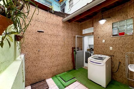 Apartamento para alugar com 60m², 2 quartos e sem vaga