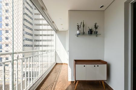 Apartamento para alugar com 80m², 2 quartos e 2 vagas Apartamento para alugar com 80m², 2 quartos e 2 vagasSacada