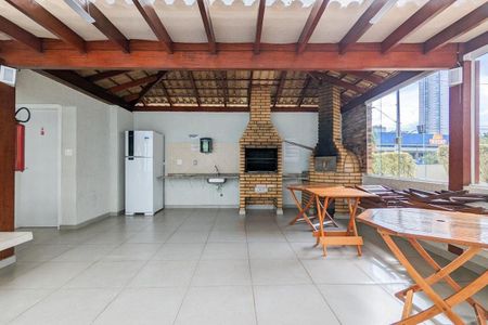 Apartamento para alugar com 80m², 2 quartos e 2 vagas Apartamento para alugar com 80m², 2 quartos e 2 vagasÁrea comum - Churrasqueira