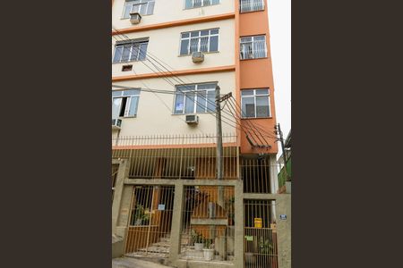 Apartamento à venda com 60m², 2 quartos e 1 vagaFachada