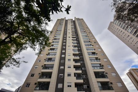 Apartamento para alugar com 51m², 2 quartos e 1 vaga Apartamento para alugar com 51m², 2 quartos e 1 vagaFachada
